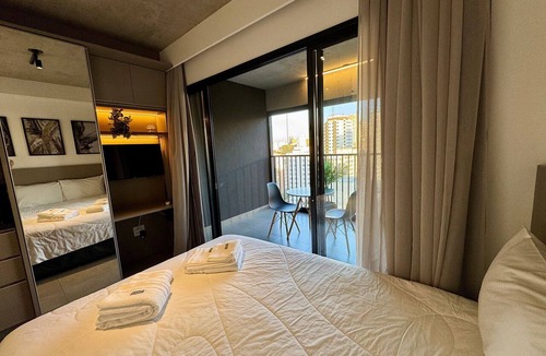 Bela Vista Apartment | Studio with balcony coworking spacePaulista Avenue