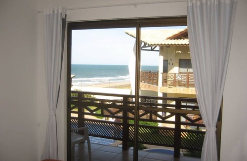Beberibe Condo | Stunning Ocean Views, Beach Front, Family-Oriented