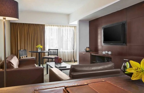 Microcentro Hotel | Stylish & Soundproof Room in a Premium Downtown Location | Pet-Friendly