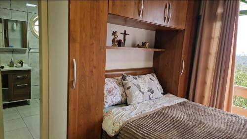 Sideropolis Apartment | Suíte na Montanha