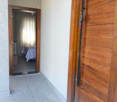 Fazenda Apartment | Suíte Queen Impecável Completa e Bem Localizada