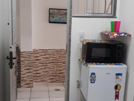 Centro de Vila Velha Apartment | Sua Kitnet na Praia 12 Atenção PEQUENA Só prá dormir Ambiente Familiar Ar Cond TV Microondas Frigobar Internet Centro