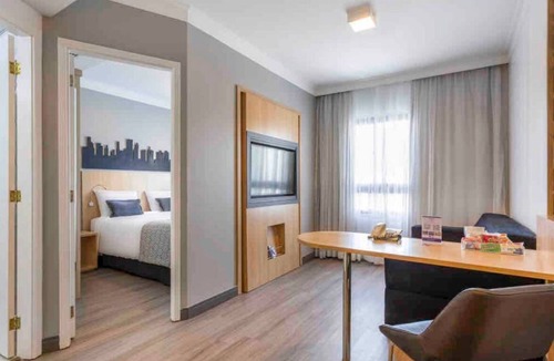 Pinheiros Hotel | Suite in a 4-star hotel in Pinheiros