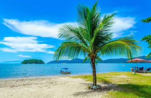 Paraty Boat Rental | Sun-Kissed Sailing Adventure in Angra dos Reis from Rio de Janeiro to Paraty