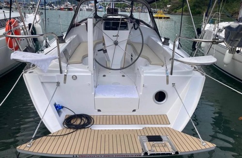 Paraty Boat Rental | Sun-Kissed Sailing Adventure in Angra dos Reis from Rio de Janeiro to Paraty