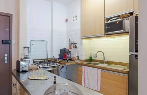 Republica Apartment | Terrace apartment/double glazing/20 m from metro republica
