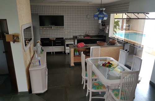 Condominio Residencial Bounganvillee House | The beachfront condominium in Peruíbe
