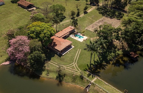 Brotas Cottage | The most complete: heated pools, fishing, barbecue, snooker, nature.