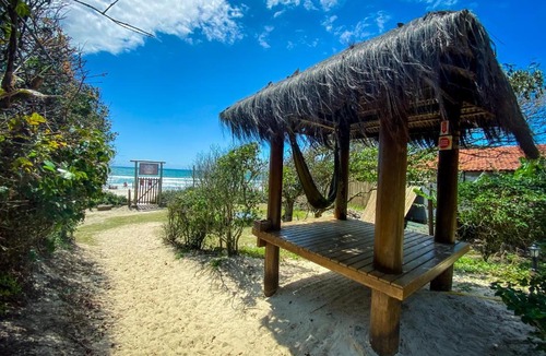 Barra da Lagoa Hostel | The Search House