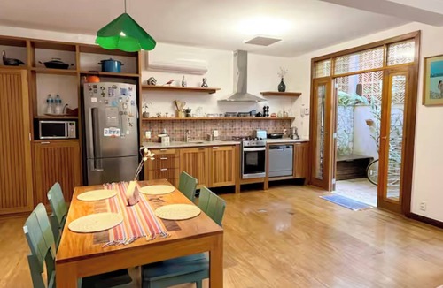 Jardim Botanico House | Townhouse in a bucolic neighborhood, near the Botanical Garden.
