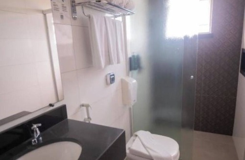 Sorriso Hotel | Tranquil Room for Business & Leisure | Free Breakfast | Youth Square - 0.8 mile
