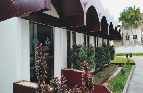 Maracangalha Hotel | Tranquil Stay w/Access to Outdoor Pool & Lake Access | Free Parking & Breakfast