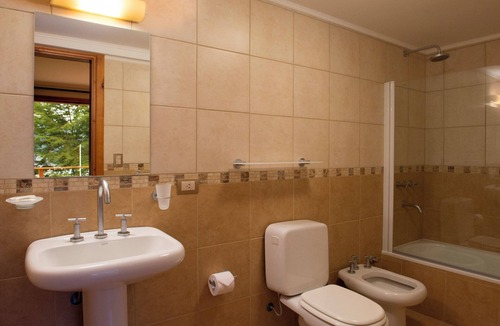 Correntoso Bed & Breakfast | Tremendous place in Villa La Angostura. Vistas al lago.