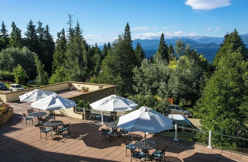 San Carlos de Bariloche Hotel | Two Quadruple Lake View Stays | 5-Min Drive to Civic Center & Free Breakfast