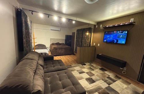 Nova Russia Apartment | Varanda Loft com Ar Condicionado Quente e Frio Ultra Potente
