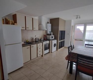 Trelew Apartment | Verde Lima