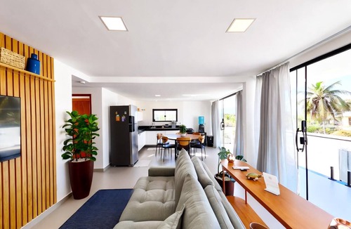Itaipuacu House | Vibe Praia House | Pool and Gourmet Area