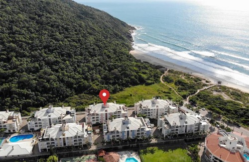Ingleses do Rio Vermelho Apartment | Villa Giardino - Condomínio de Frente para o Mar - Piscina, Quadra Esportiva, Churrasqueira - 5 Pessoas