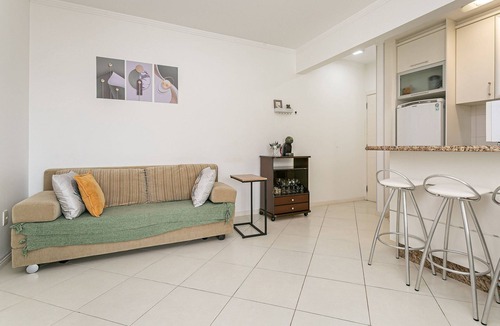 Canasvieiras Apartment | Wi-Fi 300MB | Dining | Near the Beach #CANA20