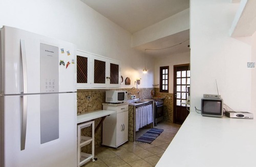 Lazaro House | Wonderful Beachfront House