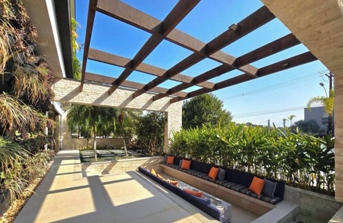 Riviera de Sao Lourenco House | Wonderful mansion in Riviera de São Lourenço, pets allowed. Great location