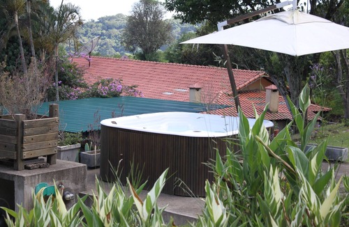 Itapeva House | Wonderful nights, starry skies, fresh air, incredible nature, 120 km from São Paulo.