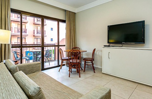 Jurere Apartment | Wonderful suite in a beachfront resort JBV108
