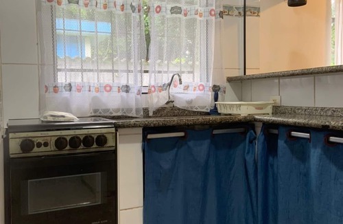 Boraceia House | Your modest blue house on Boraceia beach | 250m from the sea | 2 bedrooms
