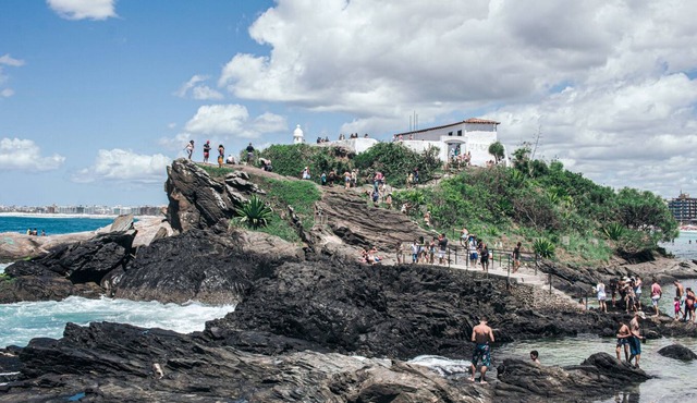 Ótimo Apto à 650m da praia do Forte em Cabo Frio