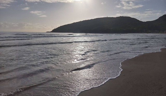 2 Minutos da Praia da Barra da Lagoa, Apto Para até 7 Pessoas