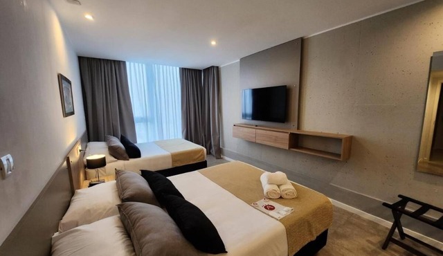 2 Relaxing Room With Pool And Parking Near Plaza 9 de Julio And City Attractions in Río Cuarto