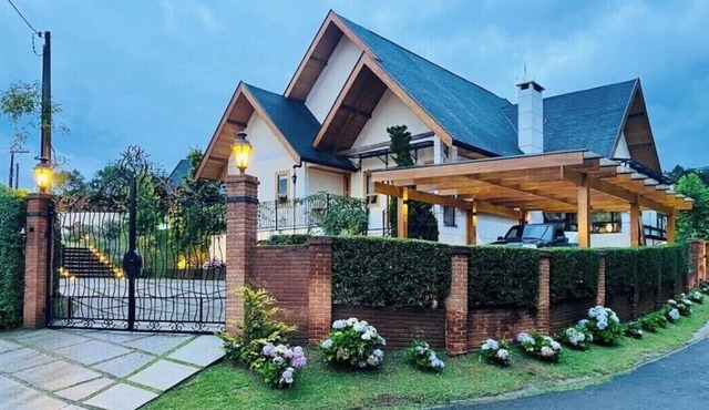 5-star house in a mountain condominium with heated pool, sauna and gym.