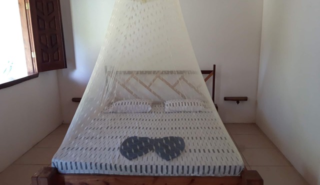 A 25 square meter chalet surrounded by nature, where you can relax. in Velha Boipeba