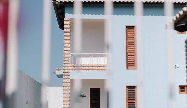 A cozy, spacious home for families and couples (sleeps 6), just 5 minutes from the beach in Lagoinha Paraipaba