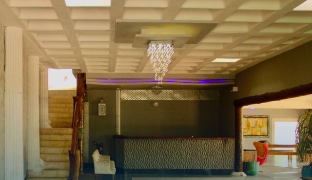 A high-end party venue that blends good taste and creativity.