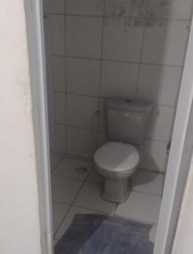 Apartamento 1 andar próx a Villa hípica de gravata 10 mim do centro pátio de eventos acomoda 5 pessoas 2 quartos dois banheiros sendo uma suíte mobiliado garagem para moto in Gravatá