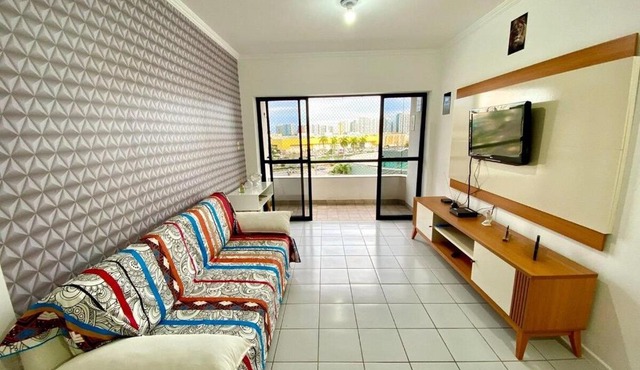 Apartamento 3/4 com AR a 200m do Shopping Jardins in Atalaia Nova