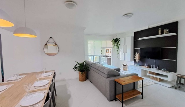 Apartamento na Praia Brava Itajaí! ar Condicionado nos Quartos/aceita Pets