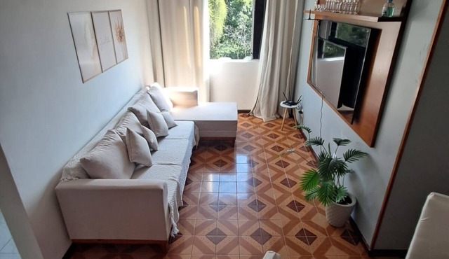 Apartamento com 2 quartos, a 15 minutos da praia Barra da Tijuca, RJ, Brasil