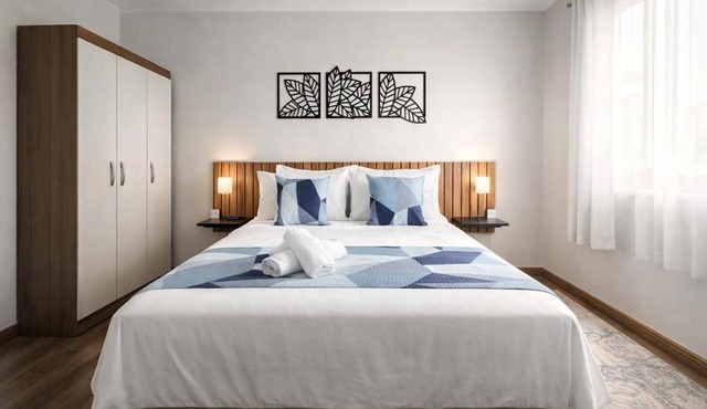 Apartamento completo pertinho do centro, ar e vaga