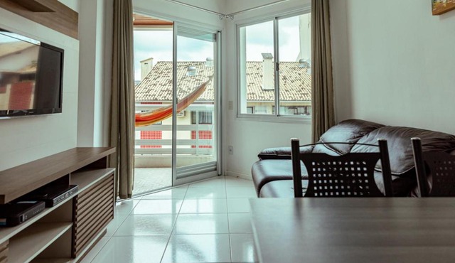Apartamento em Condomínio Resort, 3 minutos da praia ING29