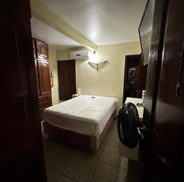 APARTAMENTO INTEIRO 2km DO HANGAR-3 QUARTOS COP 30 in Belém