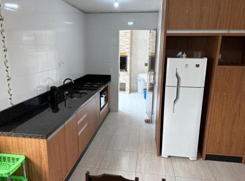 apartamento lindo com 2 quartos in Itapoa