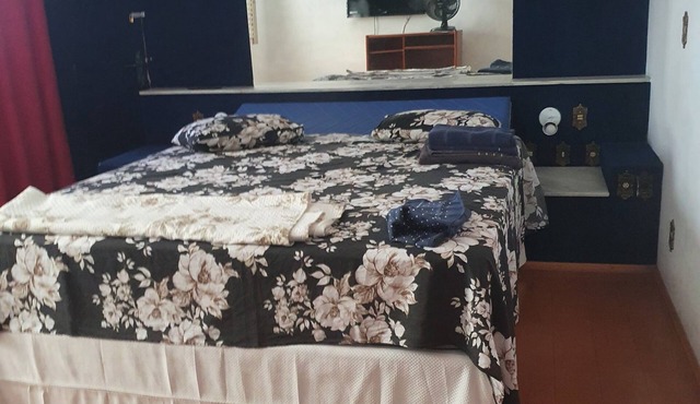 Apartment 10: comfort and security, great location.