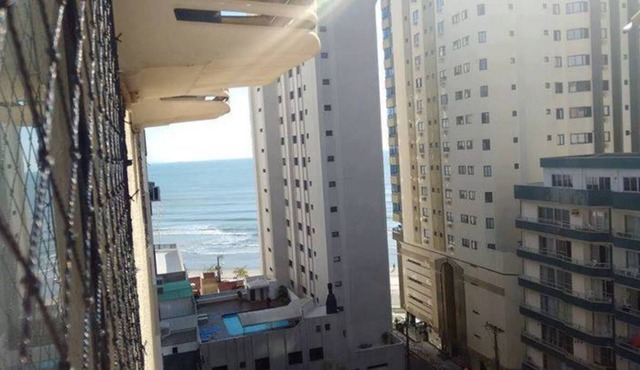 Apartment 2 Bedrooms, 2 Bathrooms Barra Sul / Centro - Quadra Mar Screen and space for 2 cars 6 people