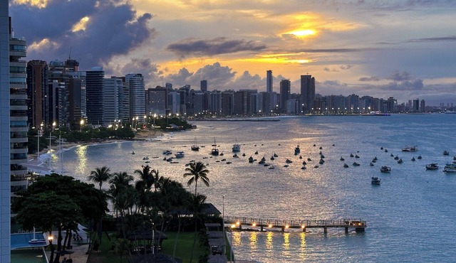 Apartment for 6 People - Oceanfront in Fortaleza