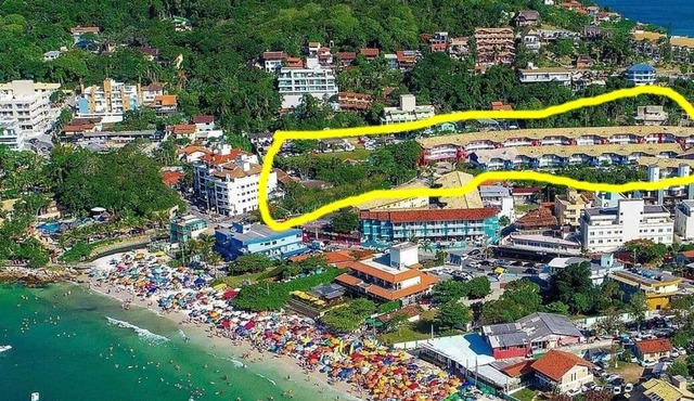 Apartment in Bombinhas near the sea.