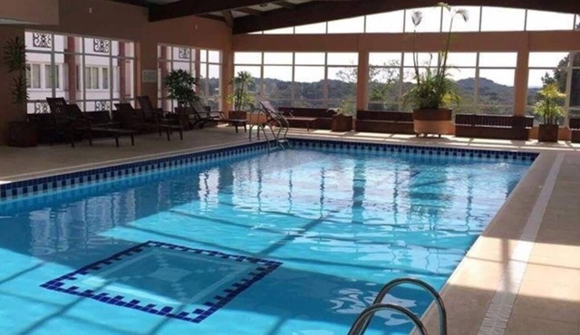 Apartment with heating and heated pool near the city center!
