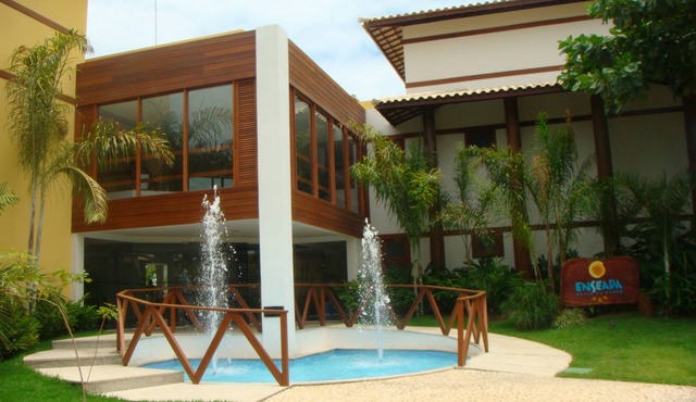 Apt. High Luxury, Air Conditioned with Sea View, Cond. Praia do Forte Cove. in PRAIA DO FORTE