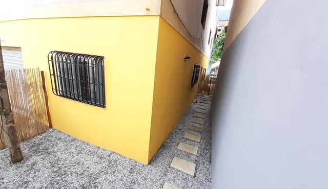 Apto com 01 quarto em Cachoeiras de Macacu-RJ in Cachoeiras de Macacu